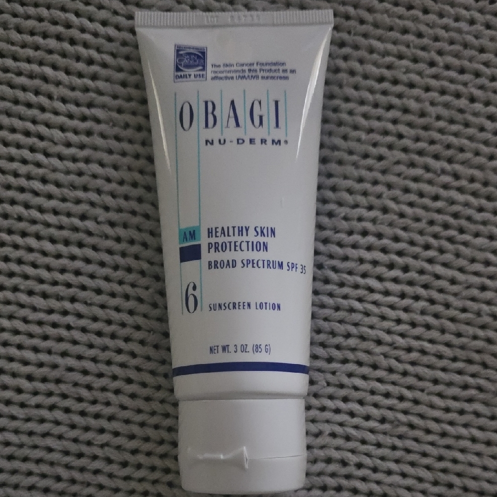 Obagi Nu-Derm AM Sunscreen Lotion SPF 35 - White and Blue Expiration 2/26
